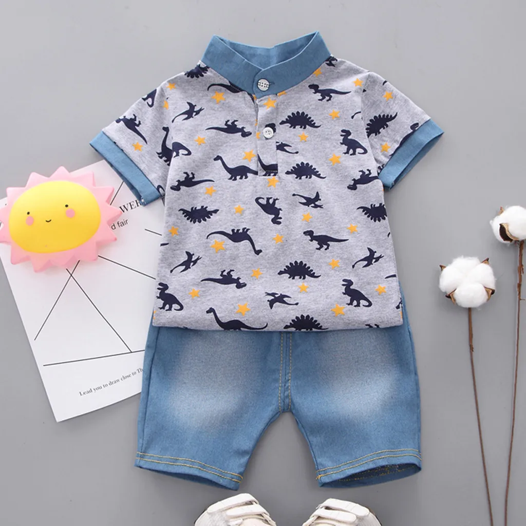 Комплект одежды TELOTUNY для мальчиков 1-4 лет футболка с динозавром + джинсовые шорты