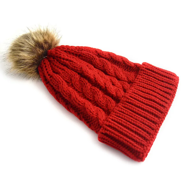 Искусственный мех pom beanie шапка для Для женщин кабель вязаная зимняя Шапки женский Кепки теплые Skullies gorros черного цвета, цвета красного вина Tan Бледно-розовый