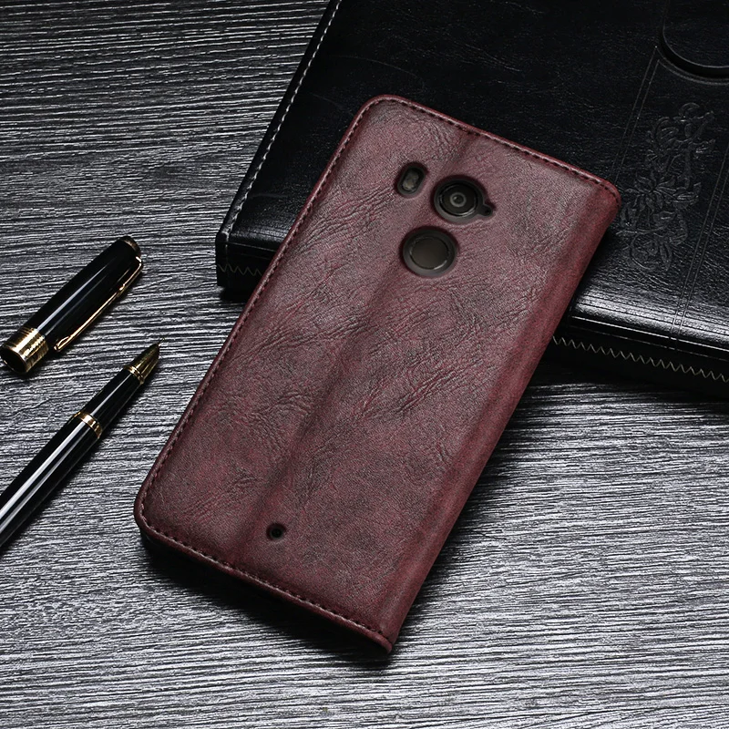 Кожаный защитный чехол-книжка для HTC U11 Life из ТПУ и силикона Etui Plus U12 | Мобильные