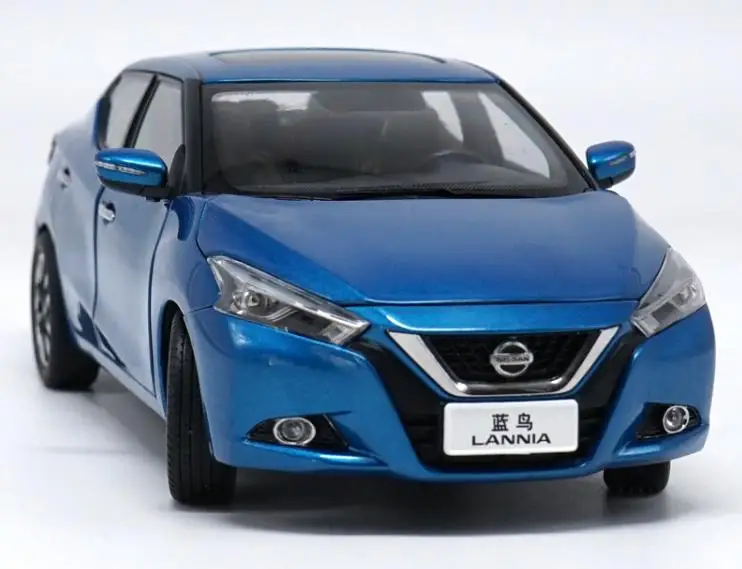 Оригинальная усовершенствованная модель коллекции, высокая имитация NISSAN LANNIA, 1:18 игрушечный автомобиль из сплава, литой металлический автомобиль