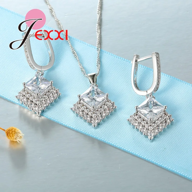 

Charm Rhombus Design With Full Shiny Cubic Zirconia Crystal Refined Necklace Earrings Jewelry Set Stamp Hot