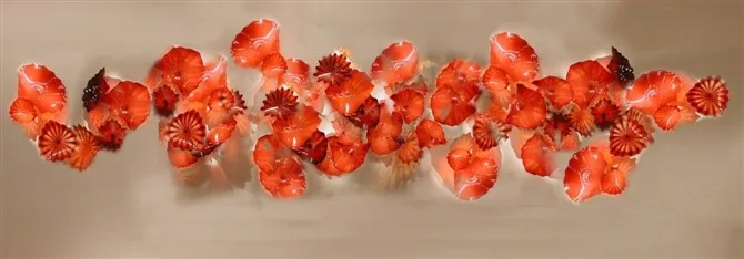 

Product detail Wedding Decoration Unique Design Hand Blown Glass Plates