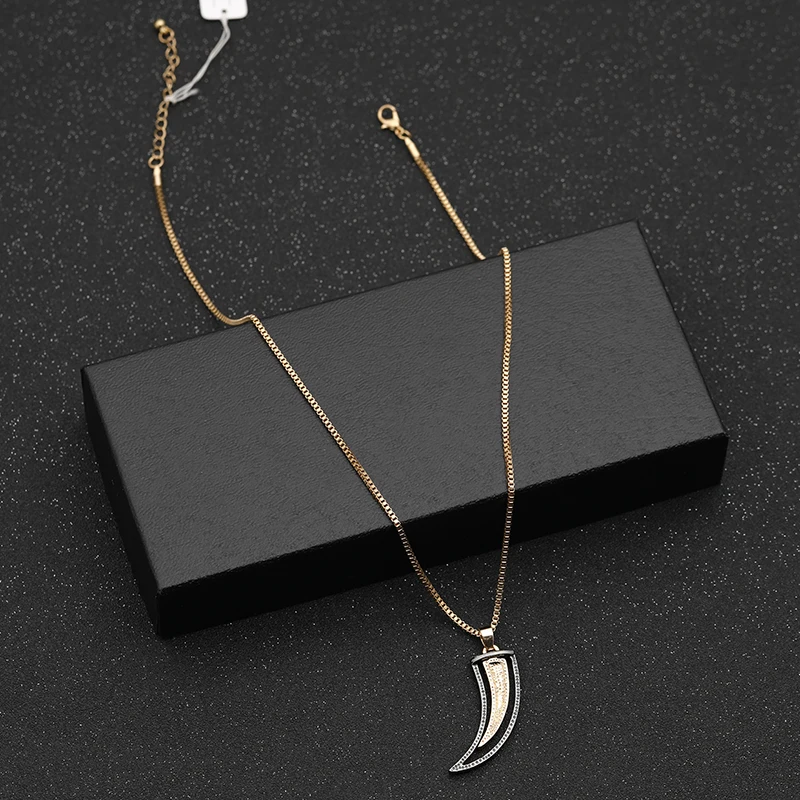 Temperament Fashion Black Gold Color Men's and Women's Neutral Pepper Shape Necklace Couple Star Jewelry Attend Party | Украшения и