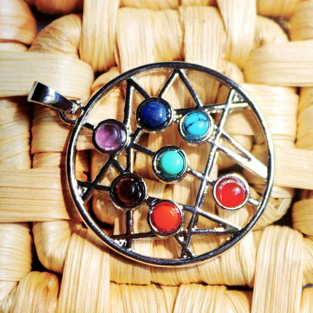 

Energy,Powerful,Love,Friendship,Adorable 7 Chakra Healing Stone Pendant Crystal