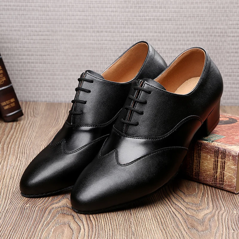 Мужские кожаные кроссовки с мягкой подошвой обувь для спорта и
