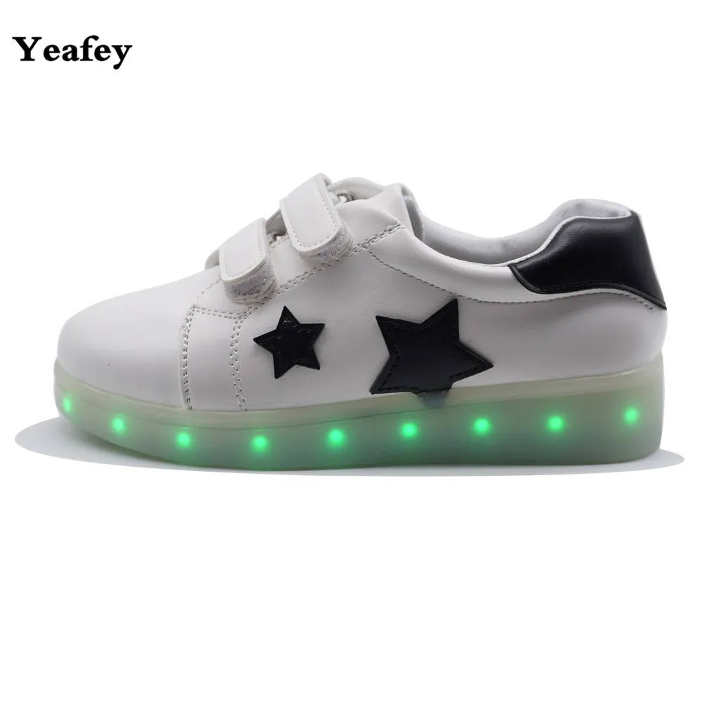 светящиеся кроссовки со светящейся подошвой для мальчика светодиод детская