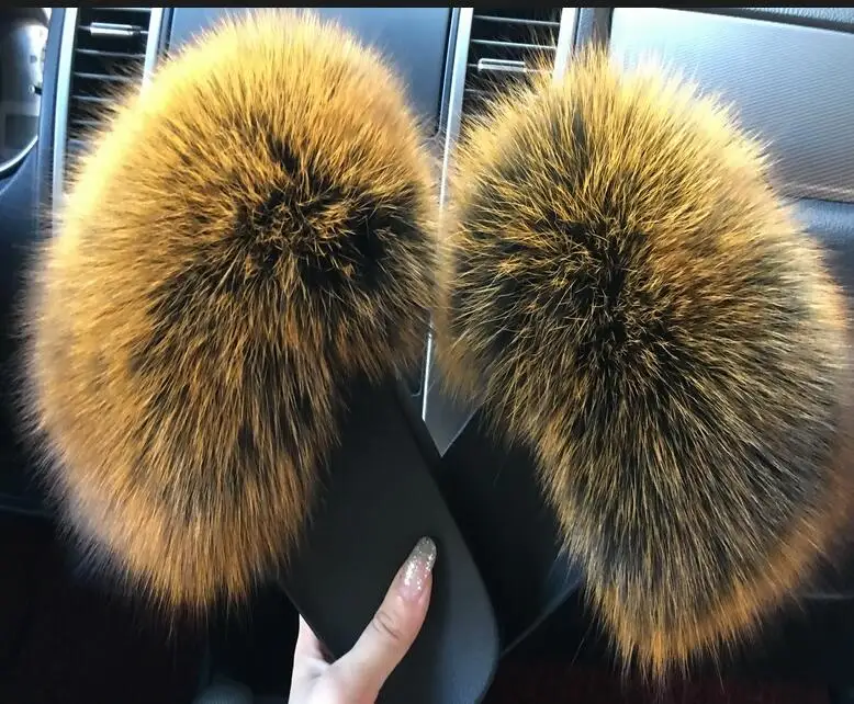 Black and yellow Женские меховые тапочки; Роскошные пляжные сандалии с натуральным лисьим мехом; пушистые удобные меховые вьетнамки - Цвет: Black and yellow