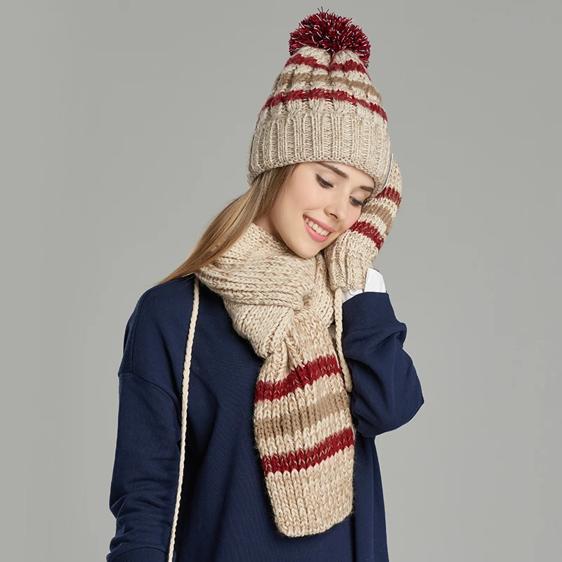 Женская шикарная трикотажная шапка шарф перчатки 3 предмета костюм с помпоном