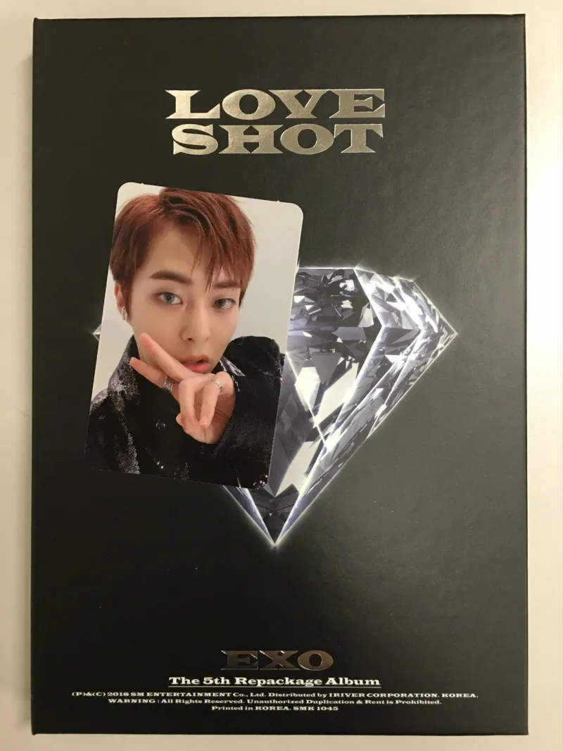 [MYKPOP]~ Официальный~ EXO: альбом LOVE SHOT CD+ случайная карта+ альбом Spine KPOP Fans коллекция SA19053001-LOVE Ver