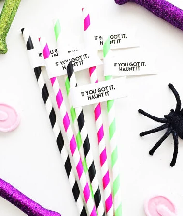 

If You Got It Haunt It halloween Paper Straws With Flags Wedding bridal shower stagette / Bachelorette Party Drinkware tools