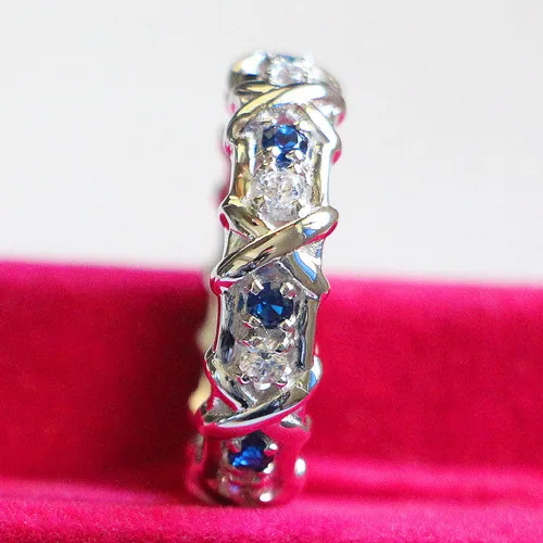 Женское кольцо из серебра 925 пробы с синим камнем | Украшения и аксессуары