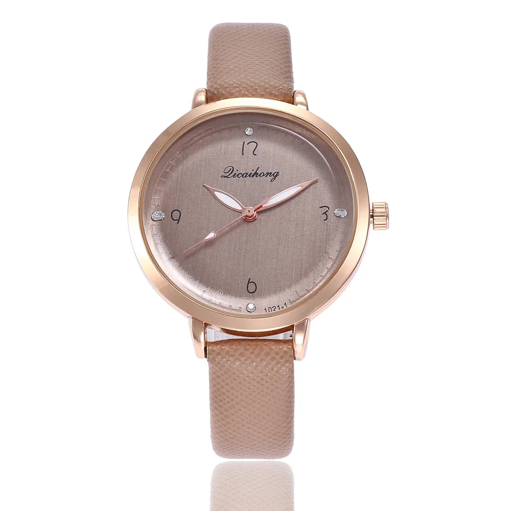 Простой плед ремень женские часы Reloj para mujer Кристалл Награжден кварцевые кожаный