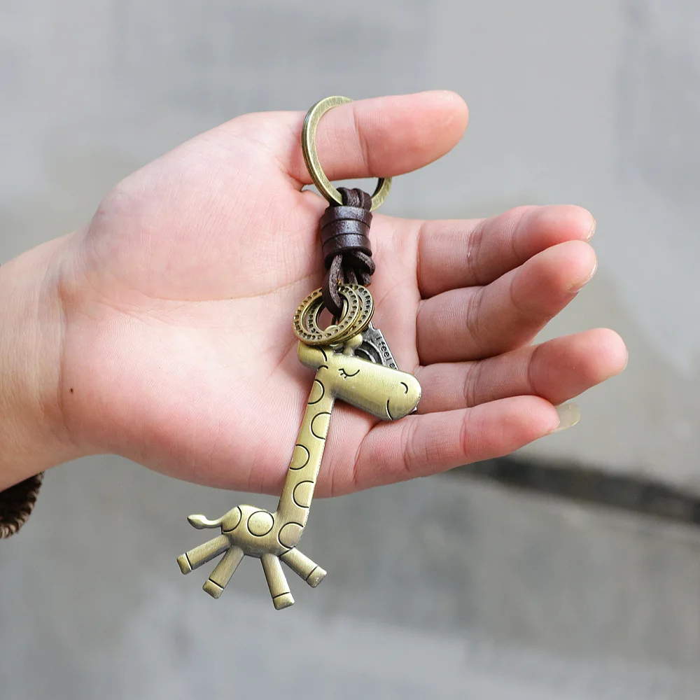 2019 new sika deer giraffe keychain fashion cartoon design bronze men and women alloy leather braided key ring | Украшения и