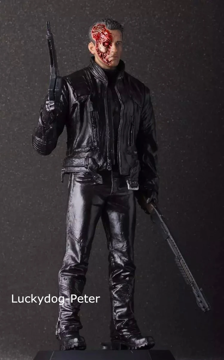 Фигурка Terminator 1/6 scale окрашенная фигура с двумя пистолетами битва повреждена. T800