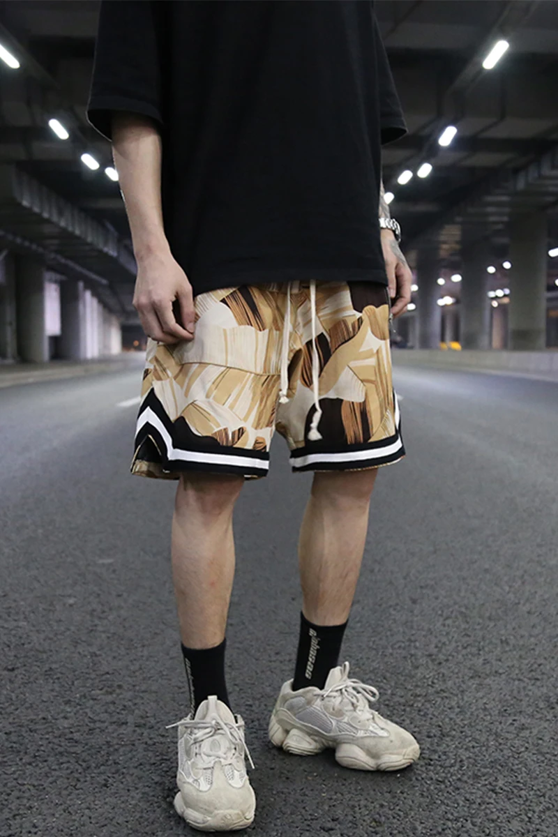 

Men Swimming Short Europe And America High Street Flower Loose Casual Shorts Hip Hop Summer Beach Shorts Tide Male Print Shorts