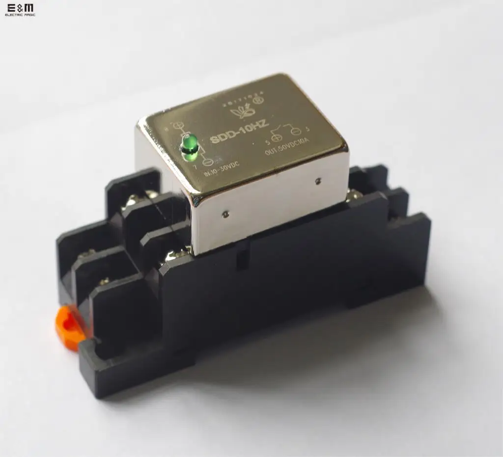 

Super Mini AC 50VDC10A DC Solid State Relay SDD-10HZ For Socket Rail Installation Normally Open Switch Indicator Sign Light