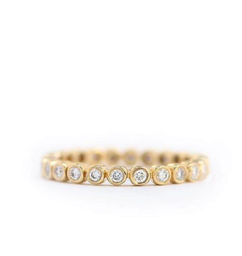 

Exquisitely crafted white zircon ring copper engagement ring ornament for women's fashion finger accessory party ring