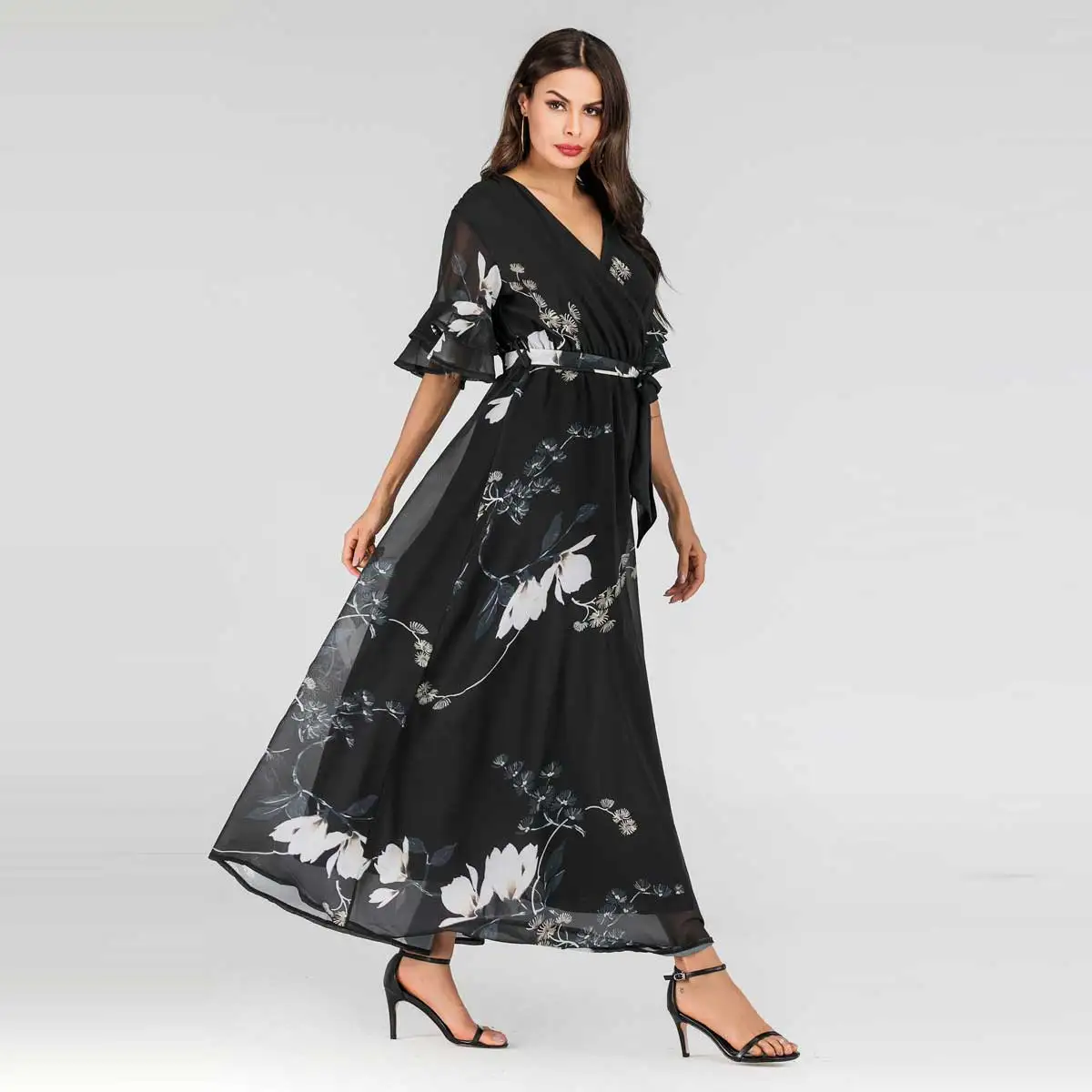 Женское шифоновое платье макси в богемном стиле праздничное на шнуровке с