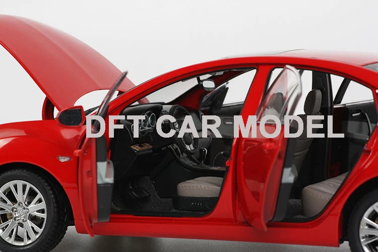 Масштаб 1:18 литая под давлением модель автомобиля Mazda 6 Тип для детей детский подарок и для коллекции