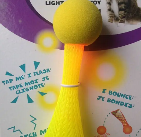 

Free shipping new style pet cat toy playing toys foam ball with flash light bounce toy for cat kitty 30pcs/lot