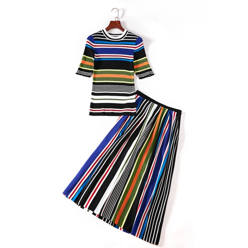 2018 Autumn Fashion Striped Knitted Women Sets High Quality Sweet Short Sleeve Pullover +Pleated Skirts Female Suits |