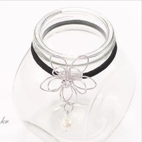 Женское ажурное кольцо для волос с маленькими звездами и цветами простой