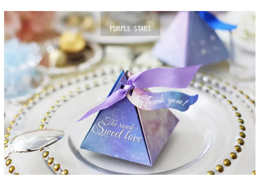 Бесплатная доставка 50 шт./лот треугольной пирамиды подарочной коробке Сувениры и