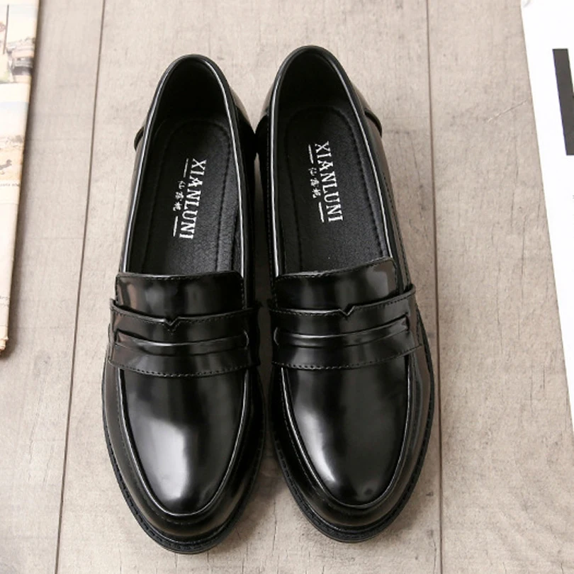 2019 черные британские с бахромой на плоской подошве повседневная женская обувь