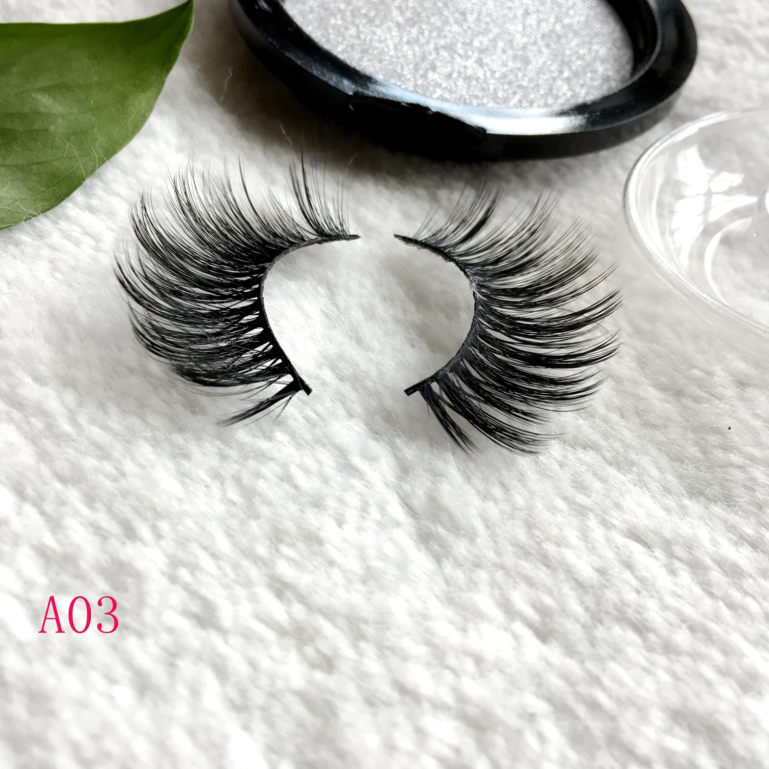 

Thick Eyelashes Fake Lashes Long Makeup Faux Mink Lashes Eyelash Extension False Eyelashes model