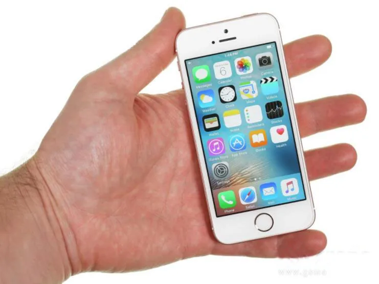 Разблокированный Apple iPhone SE Dual Core сотовые телефоны 12MP iOS по отпечатку пальца запечатанный телефон 2 Гб Оперативная память 16 GB/64 GB Встроенная память