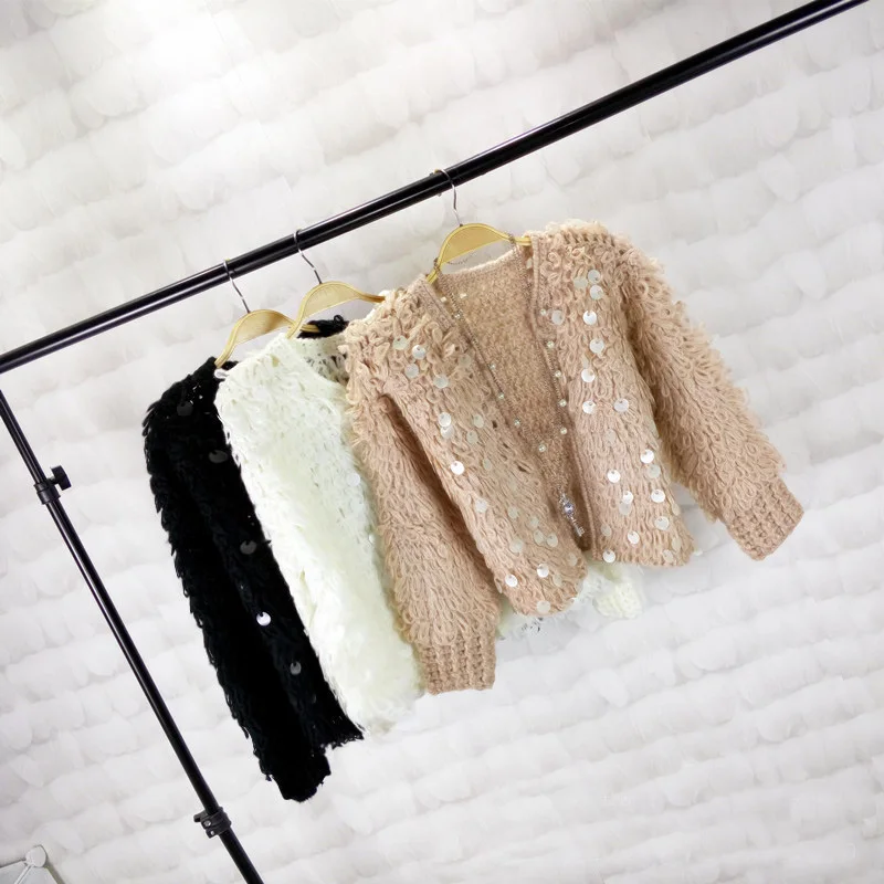SCSECH Autumn Mohair Wool Knitting Circles Knitted Cardigan Winter Fashionable Fashion Women Short Sweater Coat S8D97 |