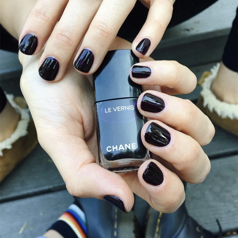 Яркие черные однотонные накладные ногти в стиле панк УФ-гель французские