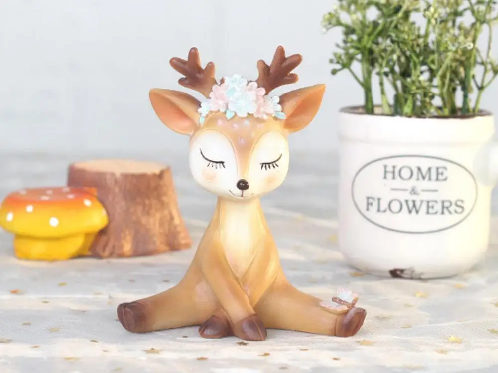 Симпатичный набор миниатюрных садов "Волшебный сад" из 4 прелестных сики-оленей. Милые и изящные работы. Миниатюрные принадлежности для террариума и декорирования своими руками.