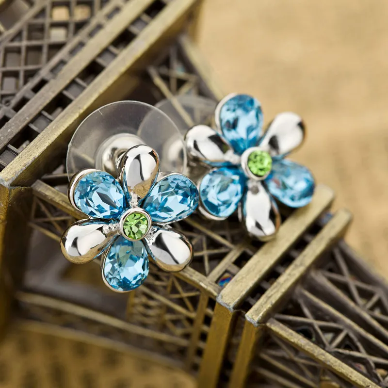 Женские серьги гвоздики Neoglory из сплава без никеля с австрийскими кристаллами и