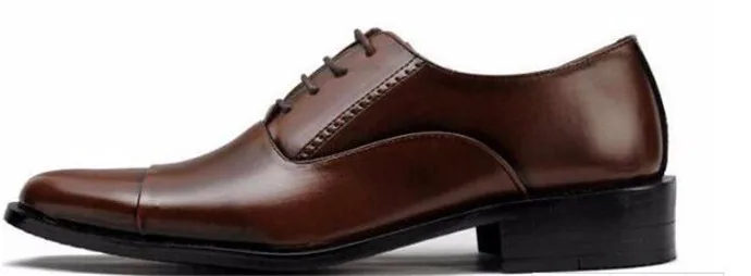 Мужские офисные туфли оксфорды на плоской подошве деловые модельные с острым