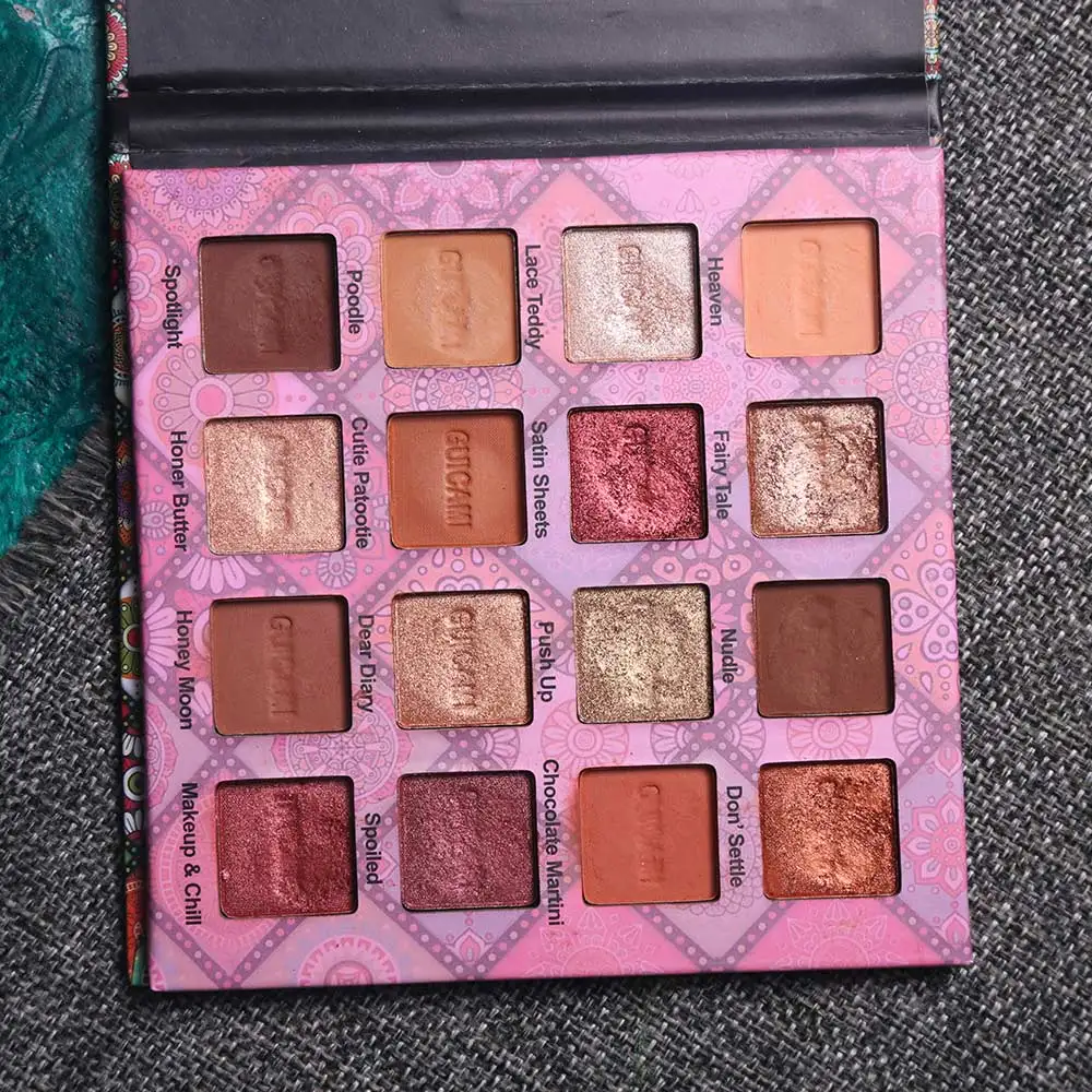 Палитра теней для век с металлическим блеском 16 цветов гладкий крем и пудра