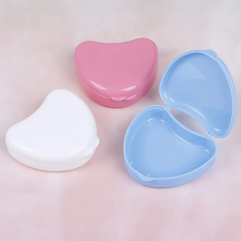 

Random Color Heart Shape Dental Orthodontic Retainer Box False Teeth Box Storage Casefor Denture Teeth Mouth Guard Storage