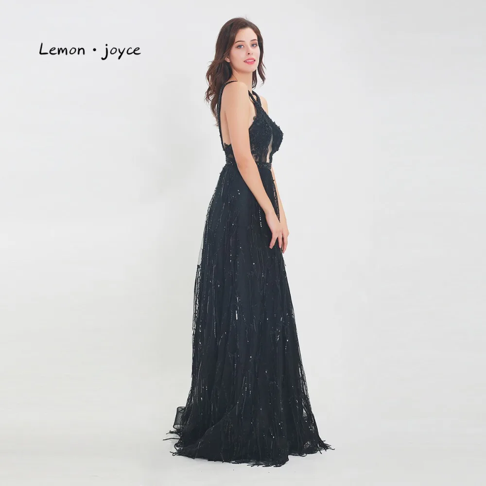 Женское длинное вечернее платье черное с открытой спиной и бусинами лето 2020 |