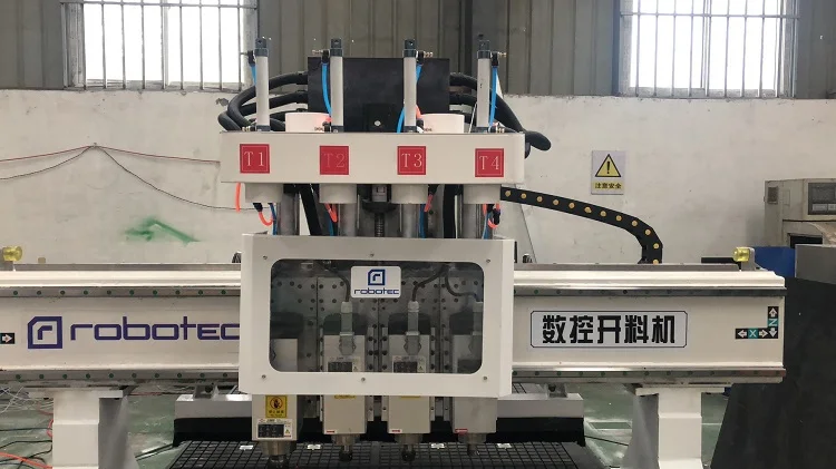 ПВХ WPC MDF полностью автоматическая машина для изготовления дверей 3D ATC CNC резьбы по