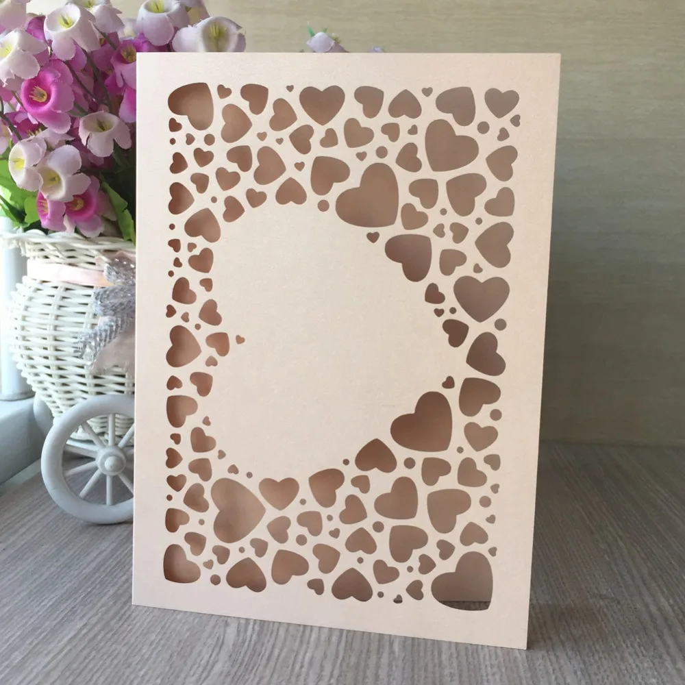 100pcs Laser Cut Shimmer pearl paper craft Heart Pattern Wedding Invitations Card | Дом и сад