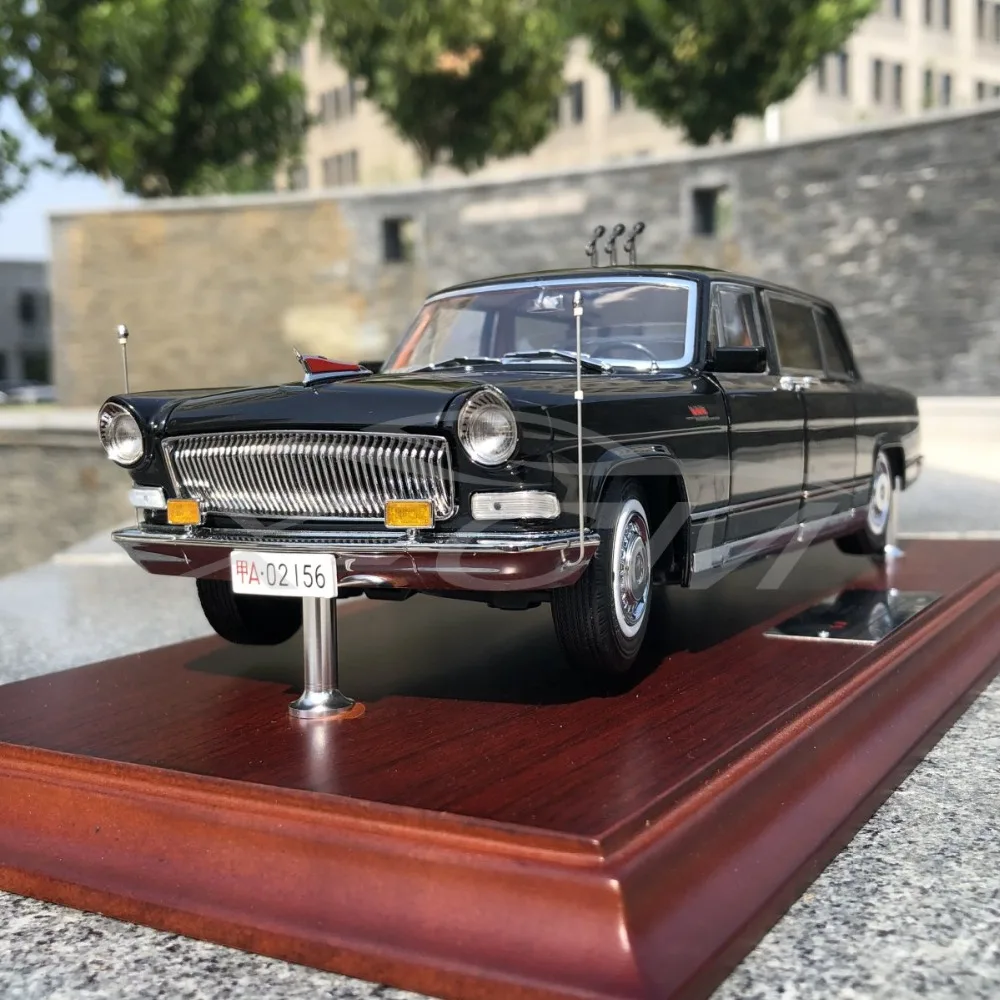 Limousine (черный) модель автомобиля 1:24 HongQi CA772TJ|Наземный транспорт| |
