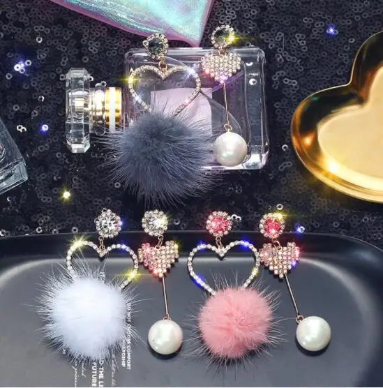 S925 Серебряные иглы осень и зима новые асимметричные волосы мяч серьги дикий