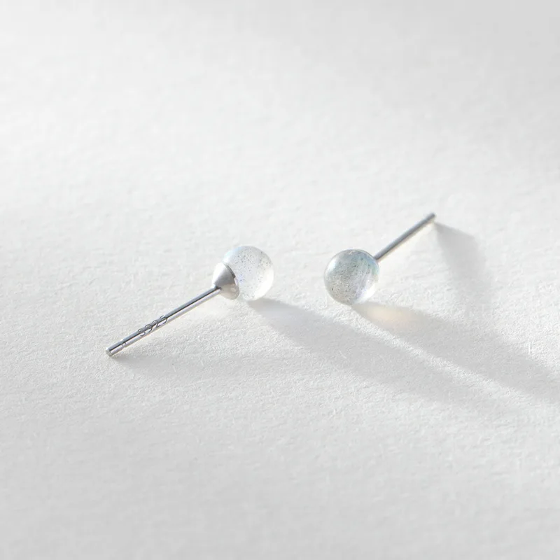 Женские серьги-гвоздики из серебра 100% пробы с бусинами | Украшения и аксессуары