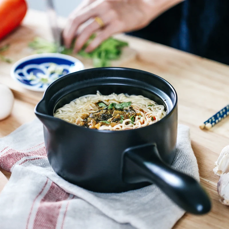 Маленькая керамическая кастрюля 1 л для молока Детская каша лапша суп каменная