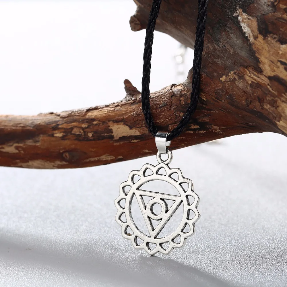 QIAMNI панк треугольное круглое геометрическое ожерелье античный цветок кулон Viking