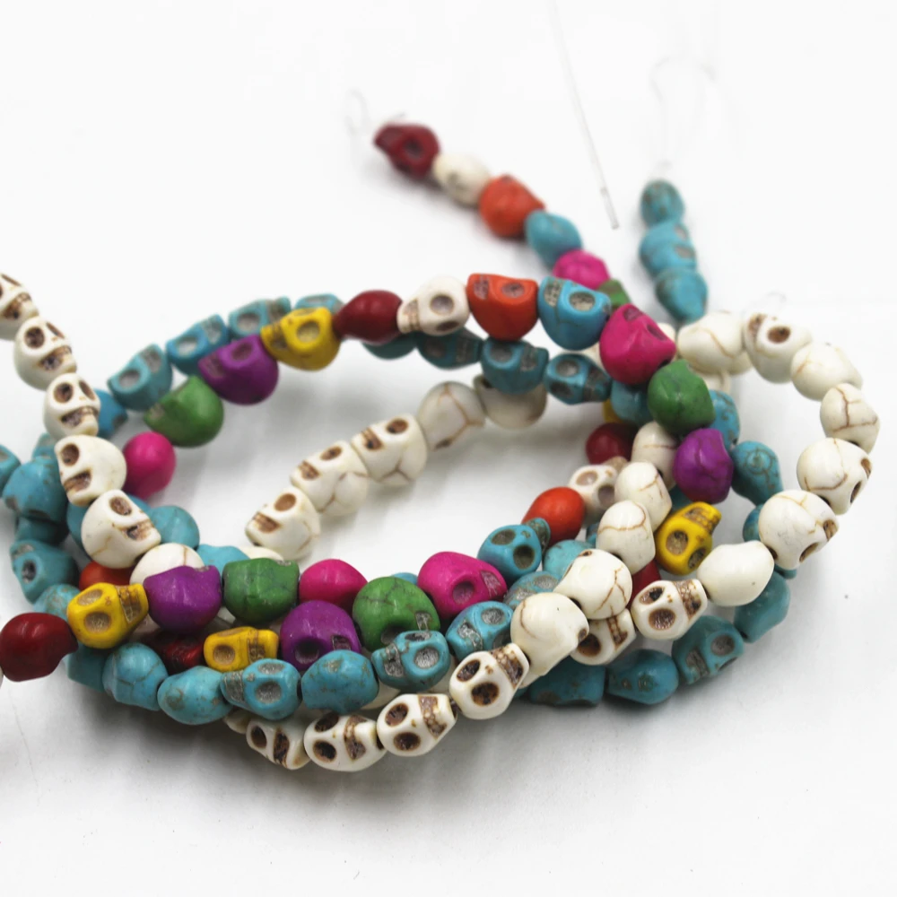 Горячая бусины 8 мм в виде красочного черепа натуральные камни для брелоки