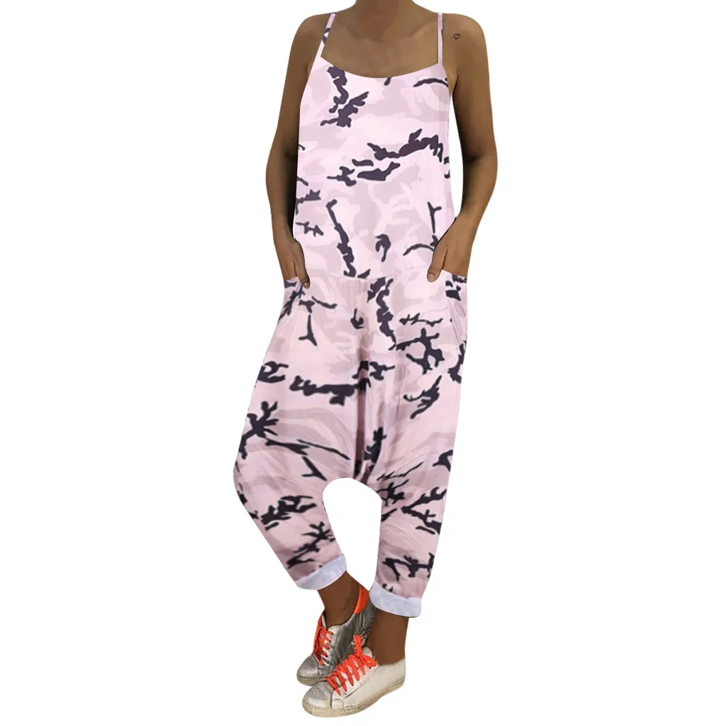 Женский камуфляжный комбинезон свободный с треугольным вырезом и