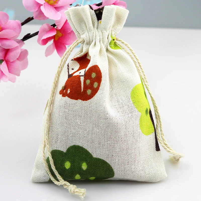 

10*14cm 50pcs Fox Pattern Cotton Bags Candy Gift bag Drawable Jewelry Pouch Bag Wedding Favors Charms Bracelet Packaging Bags