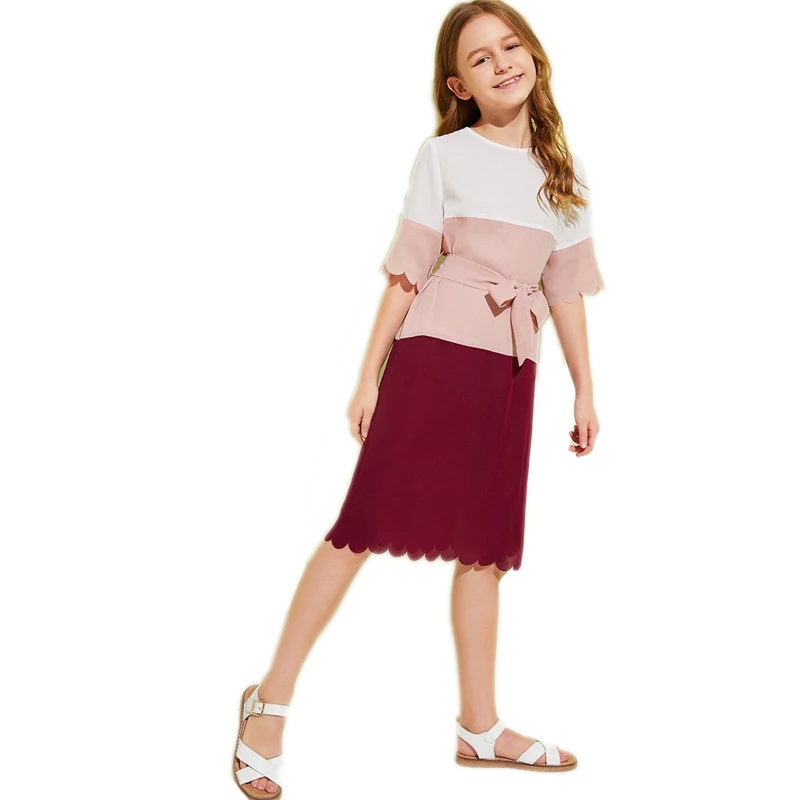 SHEIN/ г. Детское платье-туника для девочек с вырезами и швами; платье с поясом; Детские Летние Повседневные платья средней длины с коротким рукавом и цветными блоками