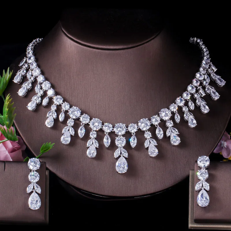 White Color ThreeGraces Роскошные зеленые CZ каменные комплекты из серег и ожерелий блестящие большие длинные капли свадебное платье набор украшений для женщин JS256 - Окраска металла: White Color